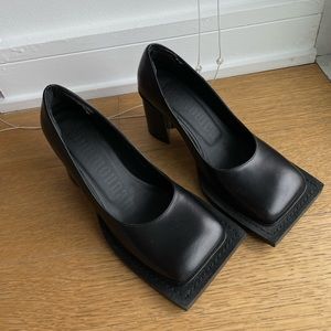 Ninamounah Howl leather pumps(Brand New)